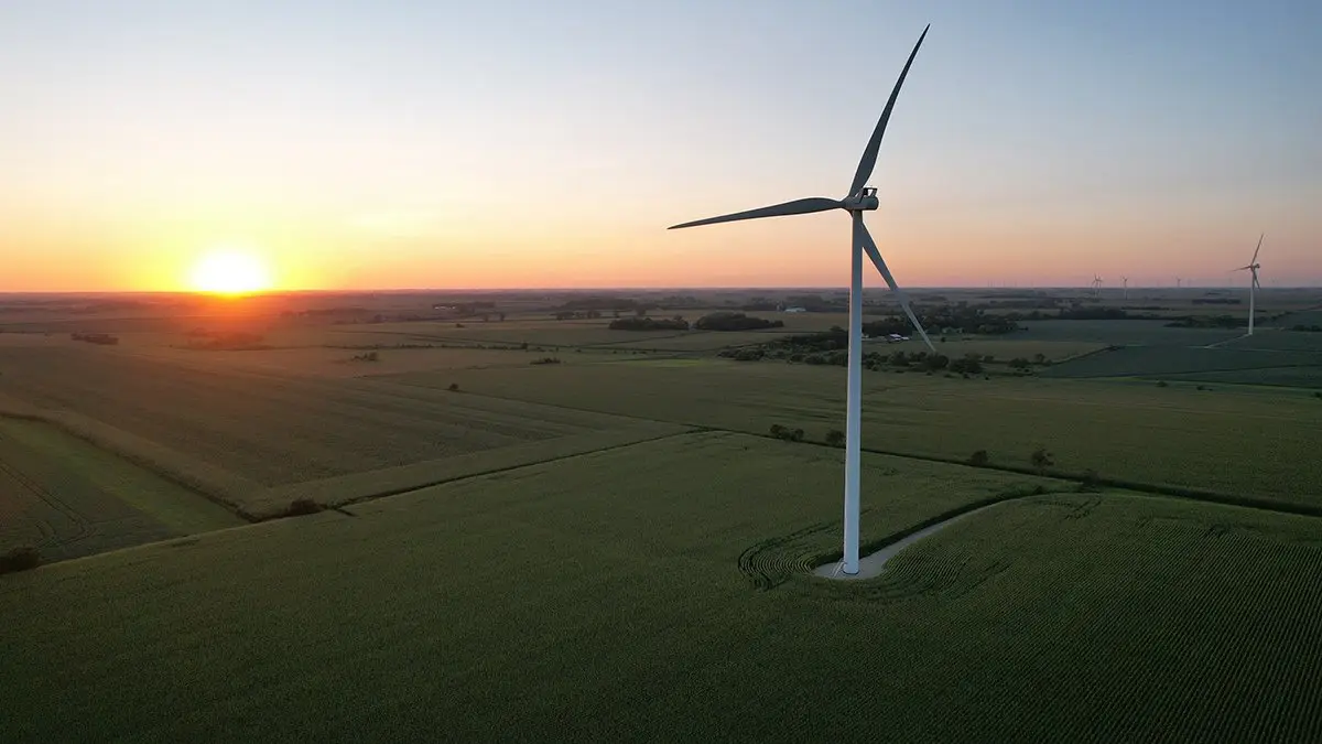 Renewable Energy in the Midwest: Powering the Future | Peoples Company